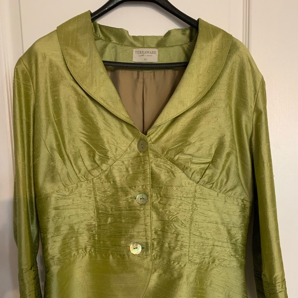 100% silk suit - Picture 5 of 17